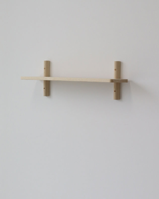 modern-wood-floating-shelf